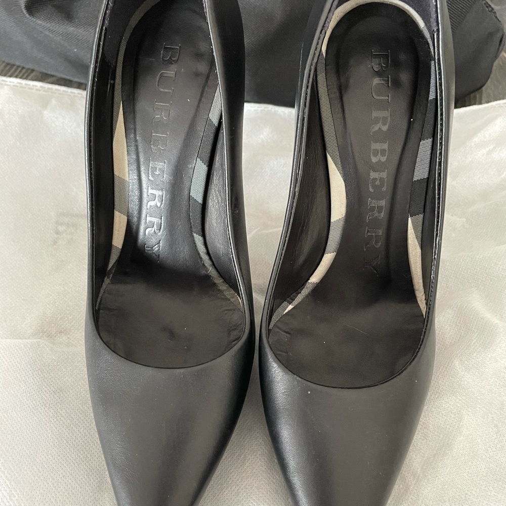 Burberry Black Leather Shoes Pointed Toe Pumps high platform